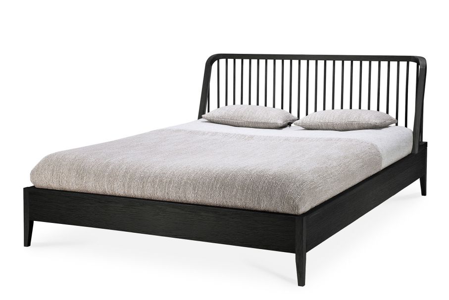 Ethnicraft Spindle Bett aus Eiche, schwarz