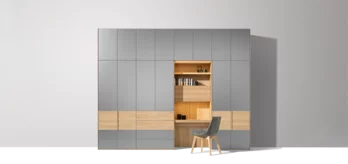 Team 7 valore Kleiderschrank in Eiche Weiöl mit Farbglas