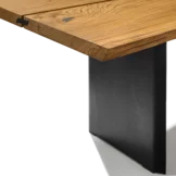 Team 7 echt.zeit Tisch, Detailansicht Holzstruktur